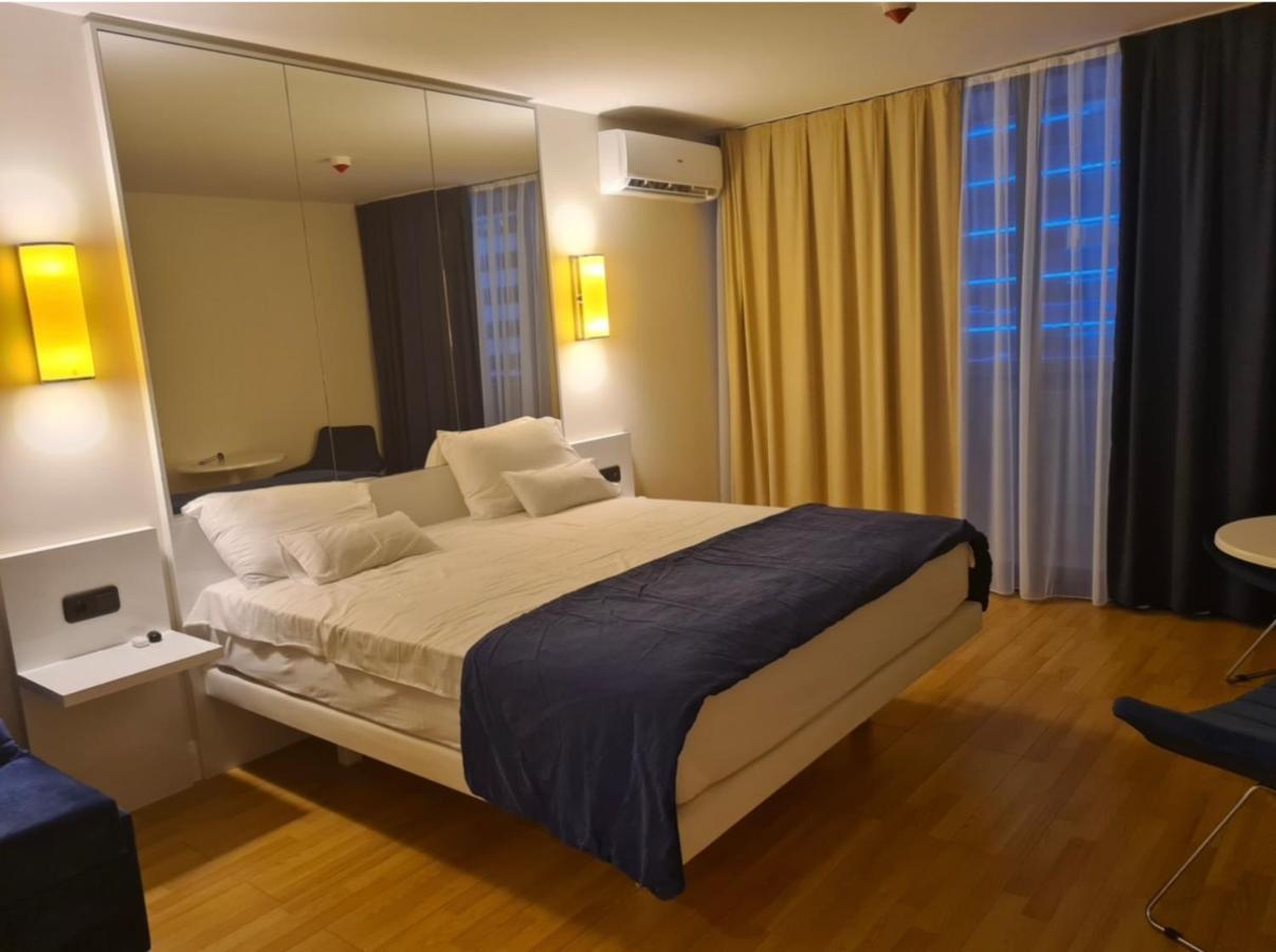 Orbi Sity Batumi ! Lejlighed Eksteriør billede